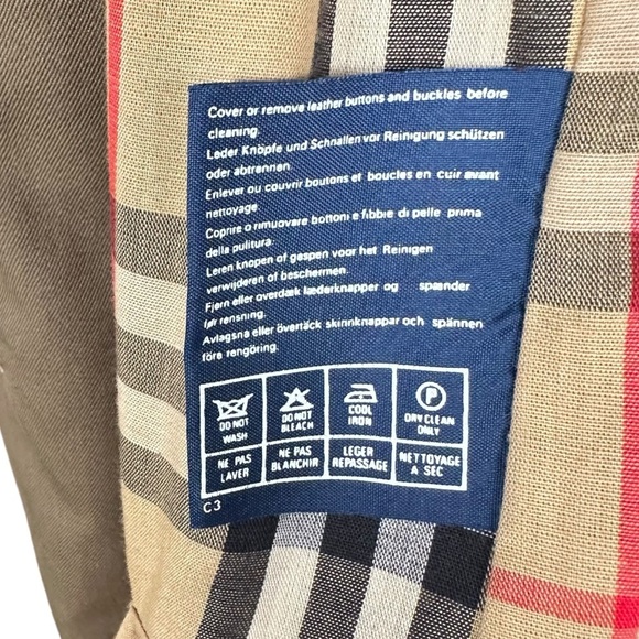 BURBERRY LONDON Button Down Trench Coat - Picture 13 of 16